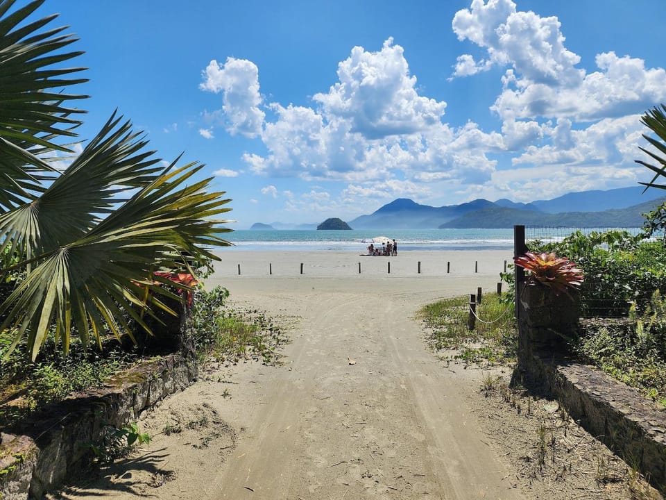 Facade/entrance, Beach, Sea view