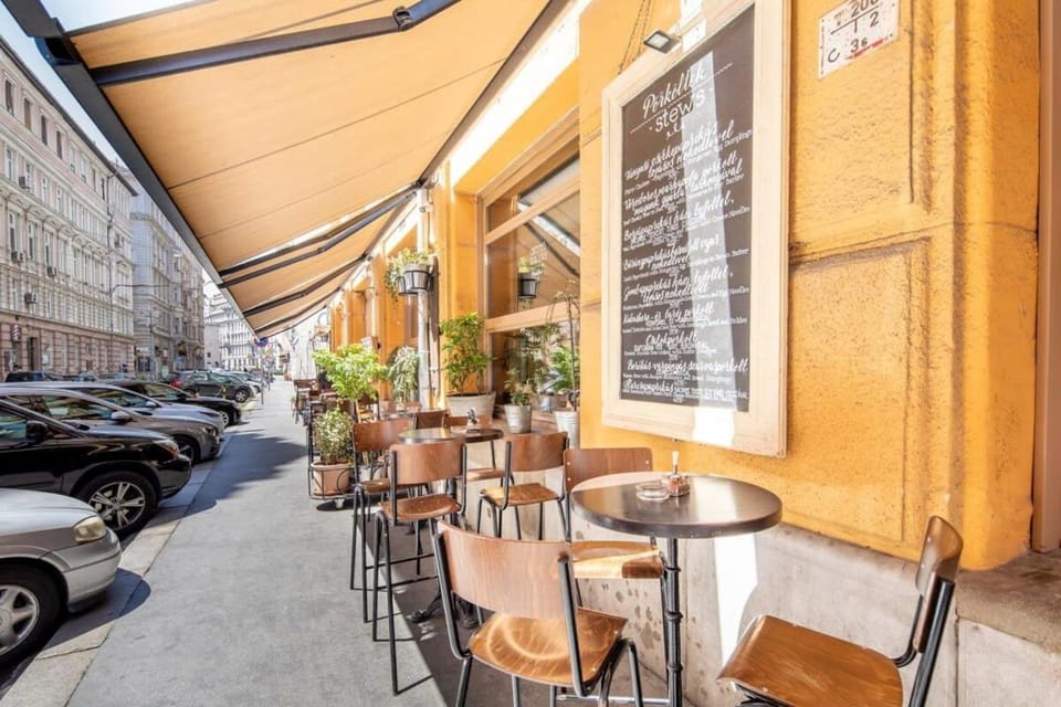 Excellent Cosy Stay Very Central Location Apartment in Budapest
