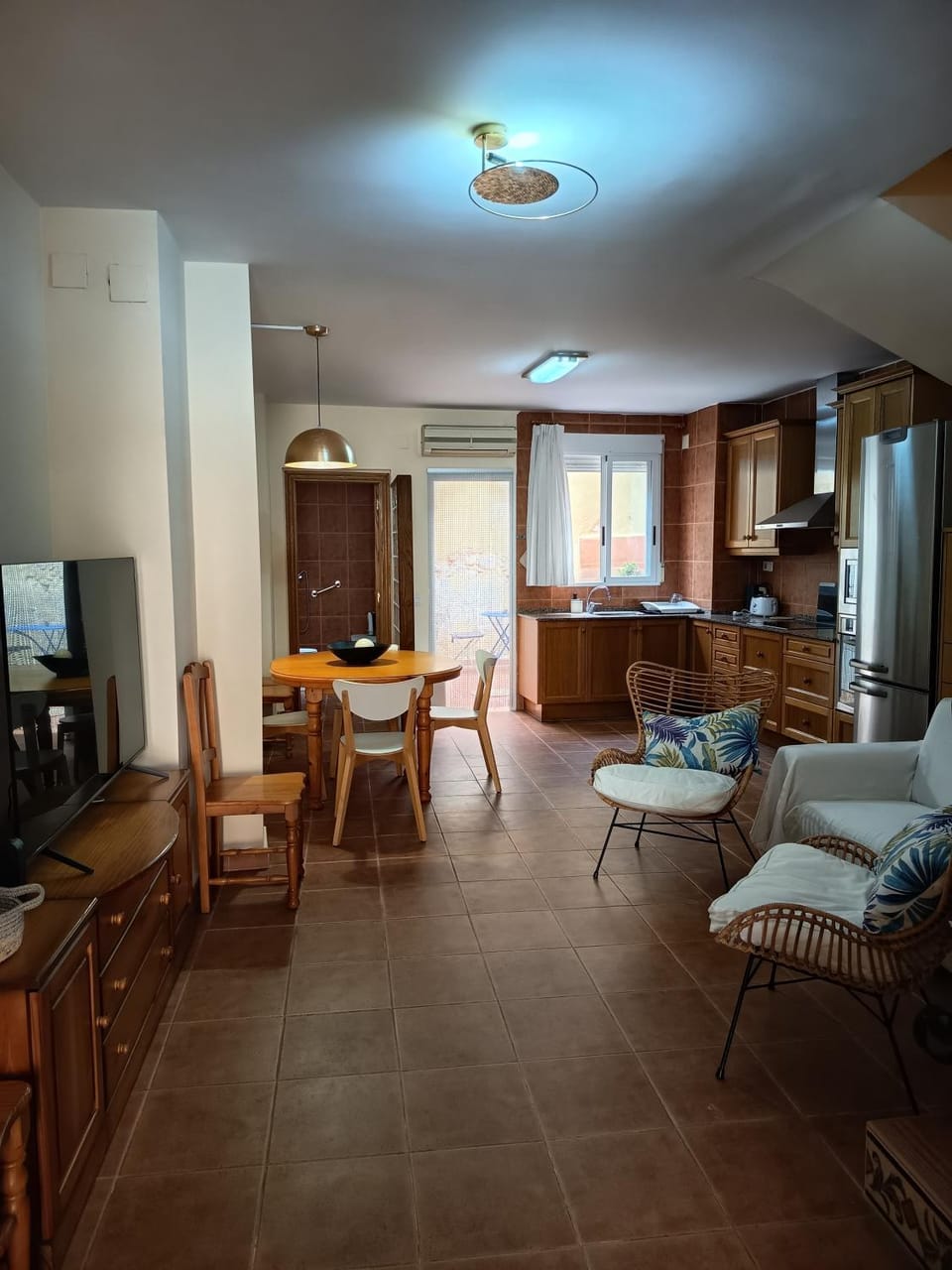 Living room, Dining area