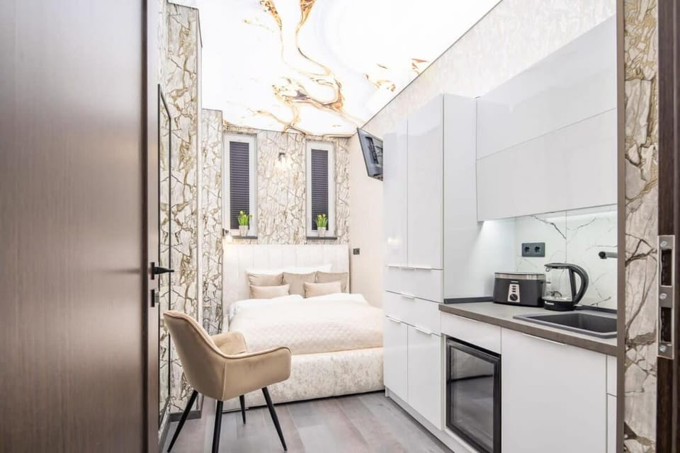 Ultra Central Little Studio Apartment in Budapest