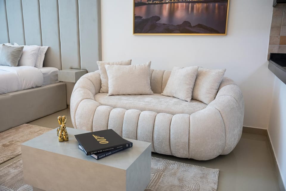 Stylish Luxury Apartment in Al Reem with Pool & Gym Apartment in Abu Dhabi