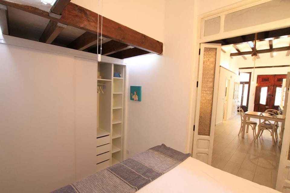 Modernist house in Cabanyal Apartment in Valencia