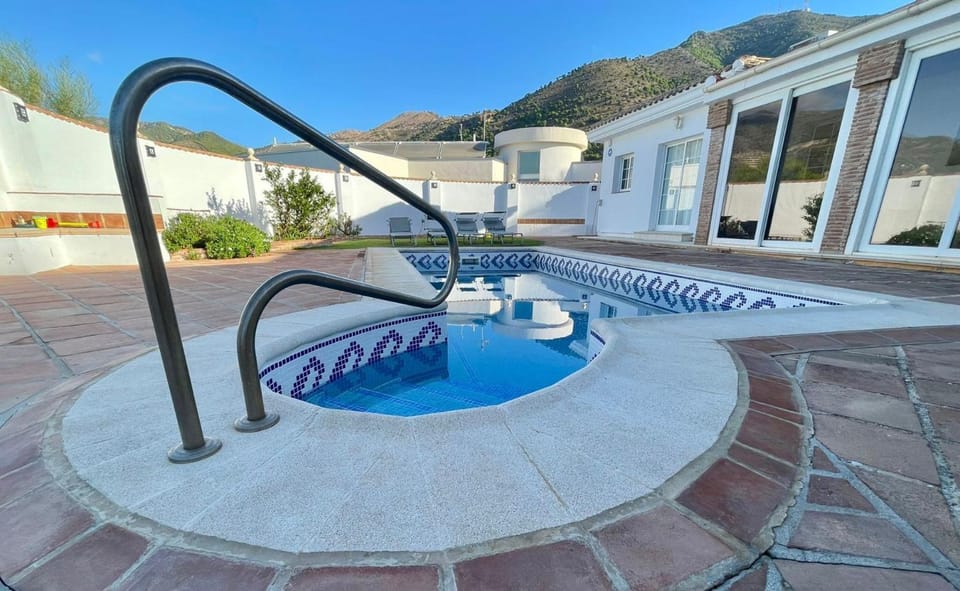Villa Mimosa Villa in Costa del Sol