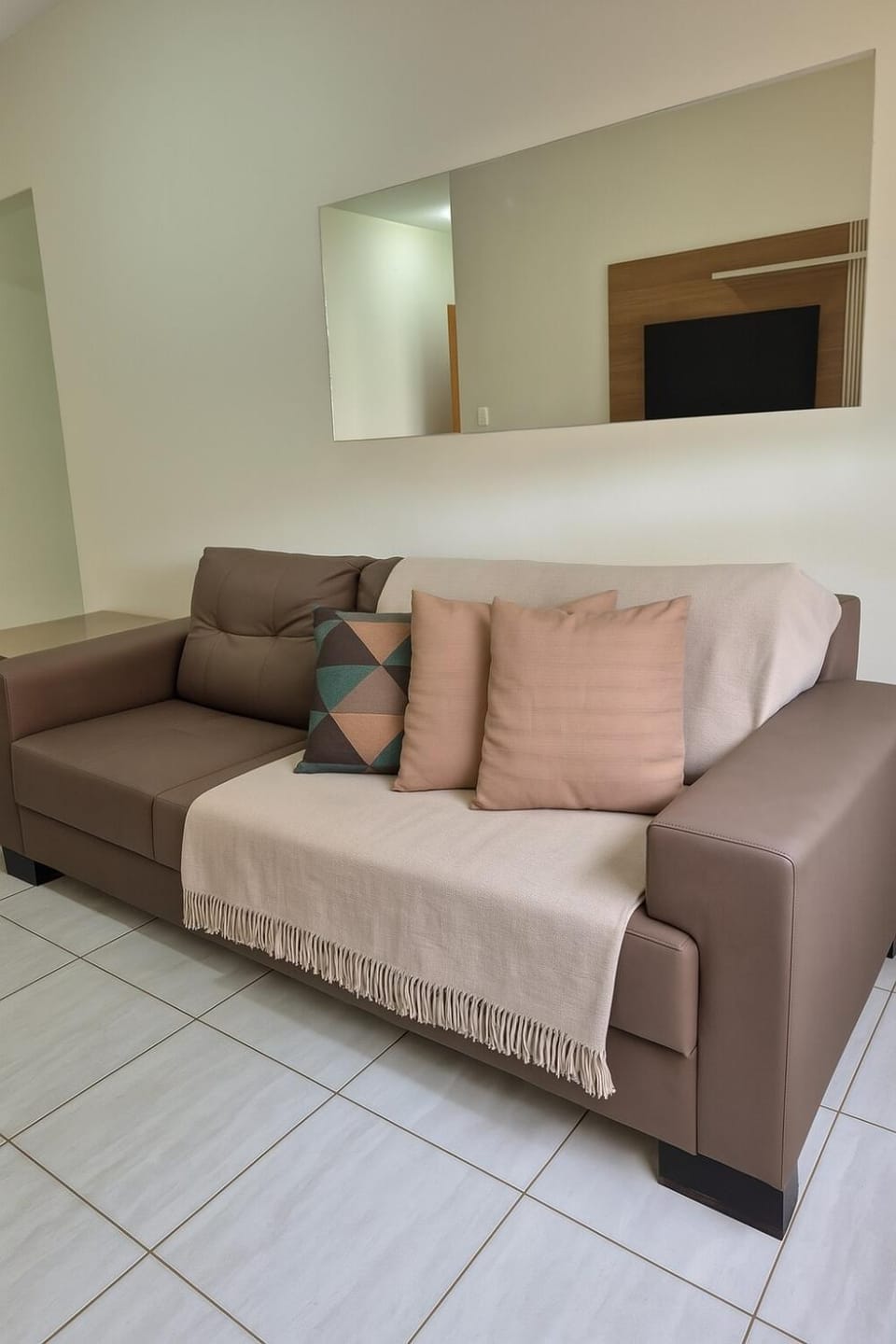 Apartmento com Garagem, Ar Condicionado próximo Madrecor, UFU, Parque Sabia Apartment in Uberlândia