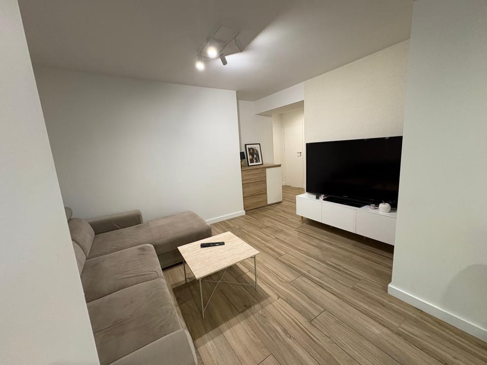 Communal lounge/ TV room, Living room, Seating area