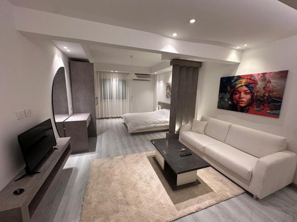 Ultra Modern Studio in Zamalek Apartment in Cairo