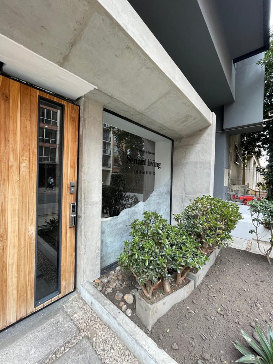 Property building, Facade/entrance