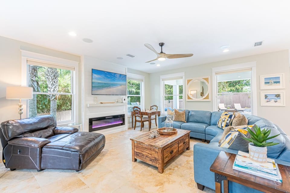 A Sea of Blue House in Miramar Beach