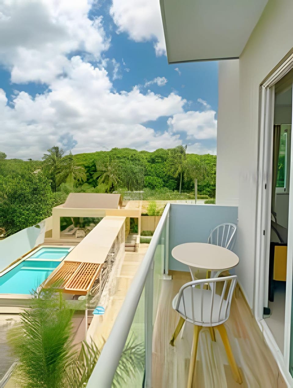 Balcony/Terrace, Pool view