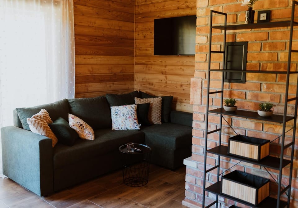 TV and multimedia, Seating area