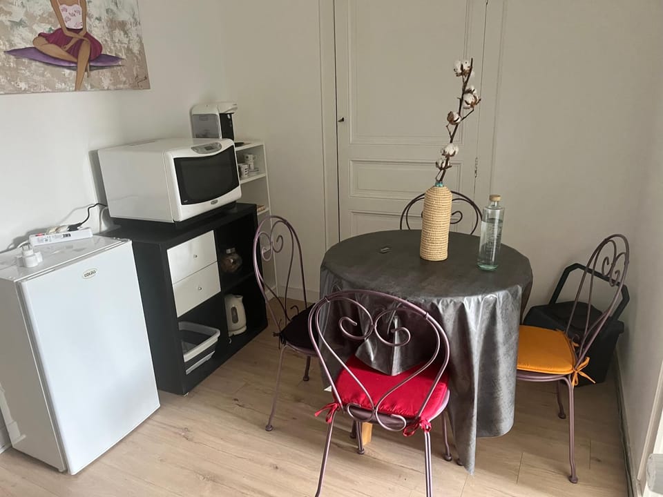 Appartements des Halles - Chambres d'Hôtes Bed and Breakfast in Pays de la Loire