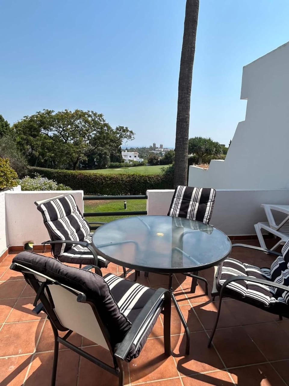 Townhouse Marbella Near Puerto banus-Heated Pool House in Marbella