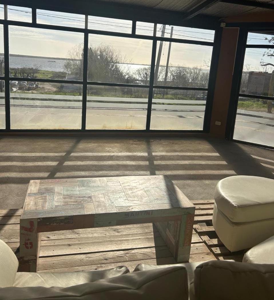 View (from property/room), Living room, Seating area