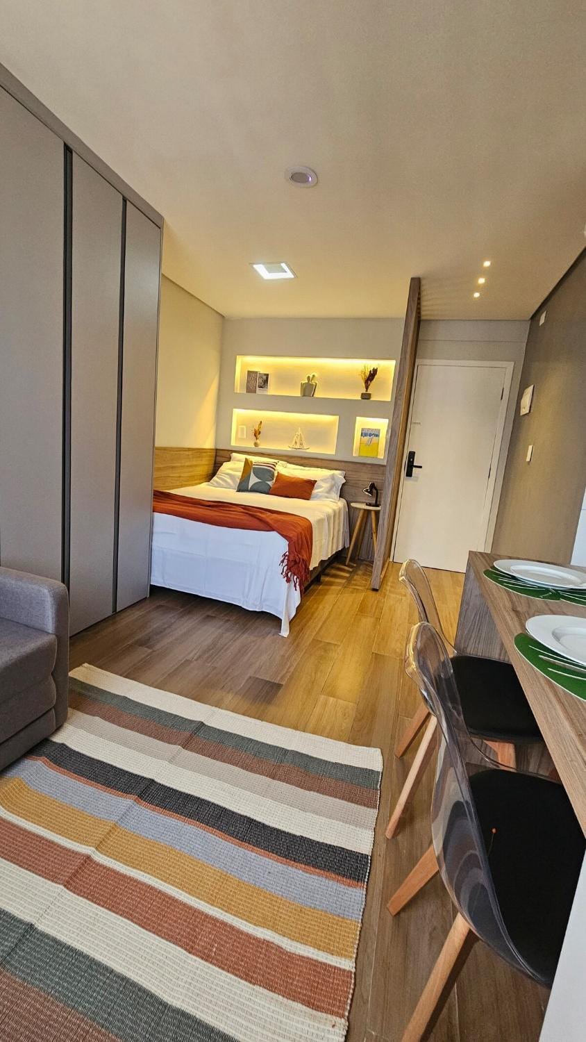 Bed, Photo of the whole room, Decorative detail, Decorative detail, Bedroom, wardrobe