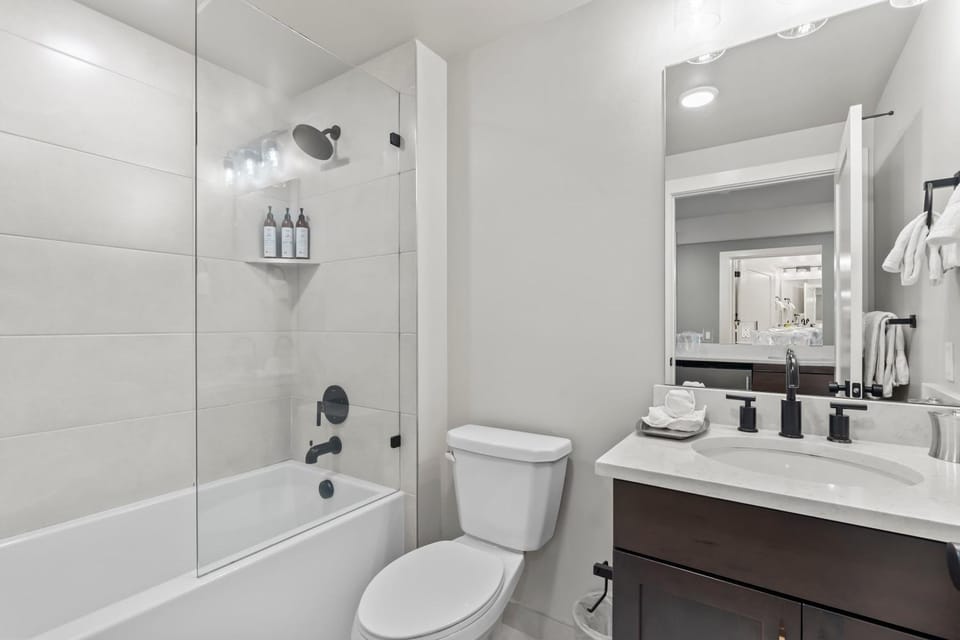 Luxury Black Rock Resort Suite Unit B Apartment in Wasatch County