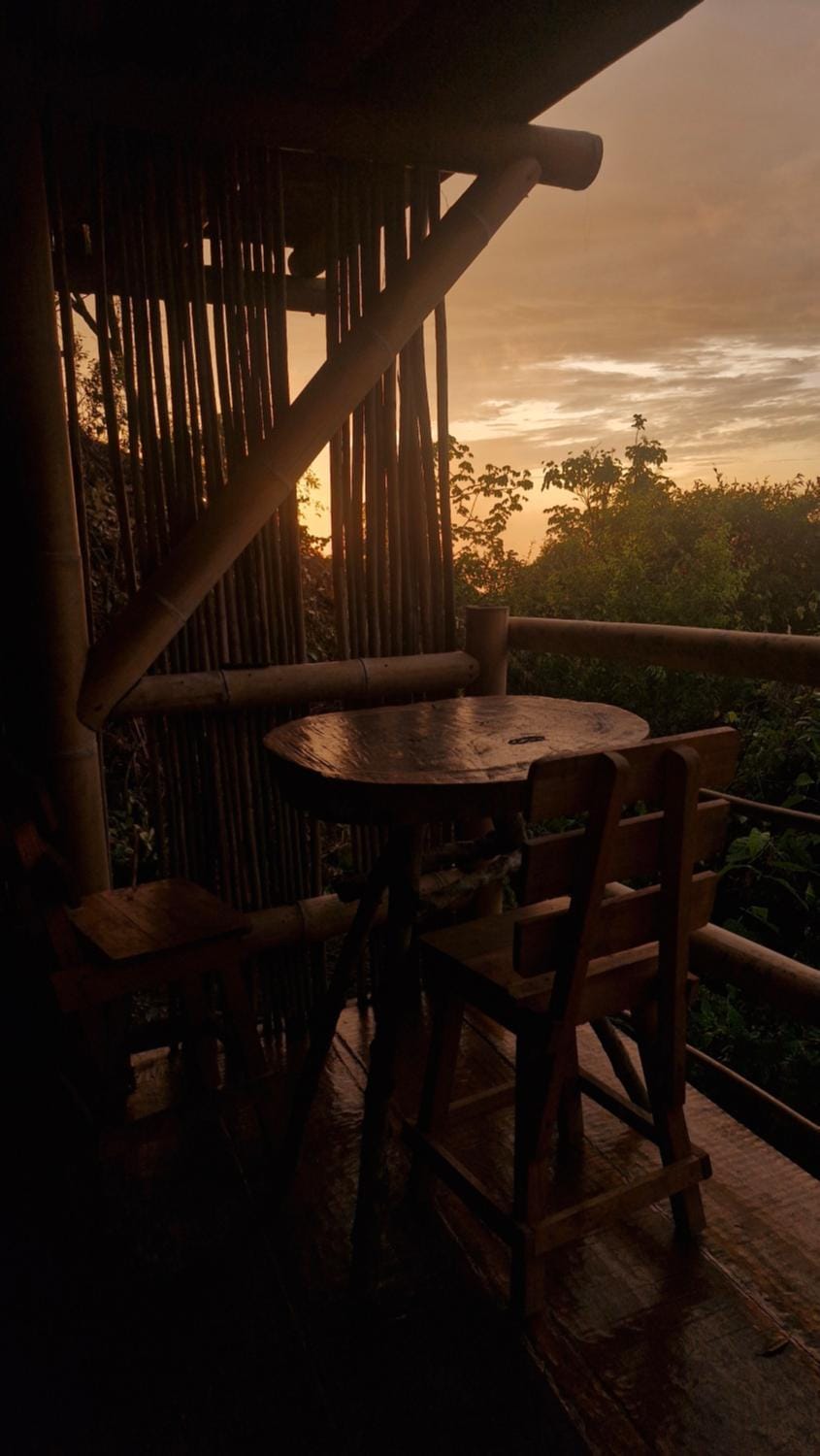 Day, Natural landscape, View (from property/room), Balcony/Terrace, Dining area, Sunrise, Sunset