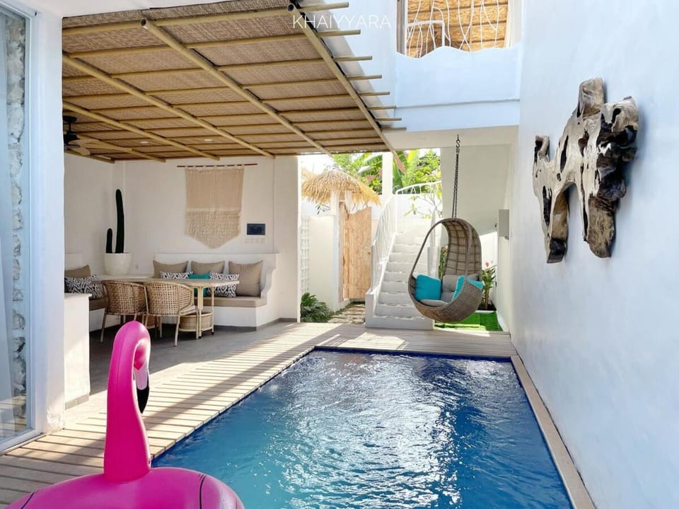 Living room, Pool view, Swimming pool