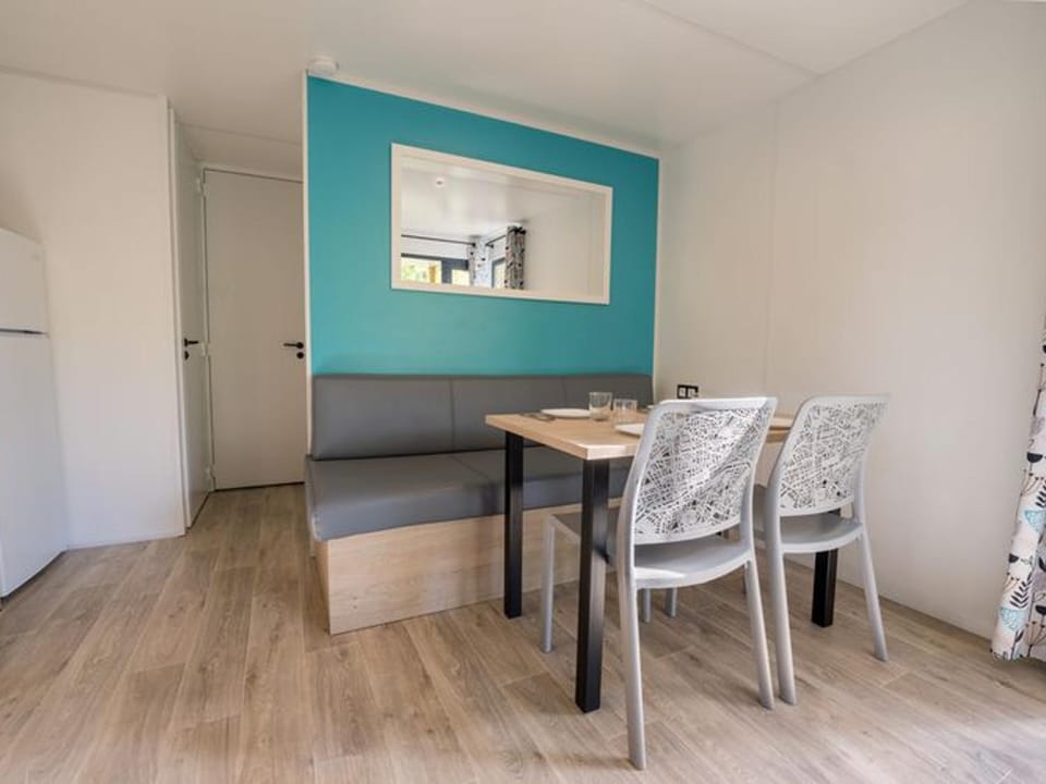Mobil-home 2 chambres avec terrasse et salon de jardin - API-1-52-448 Campground/ 
RV Resort in Vosges