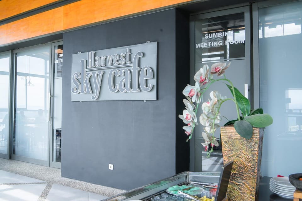 Front One Harvest Hotel Wonosobo Hotel in Indonesia