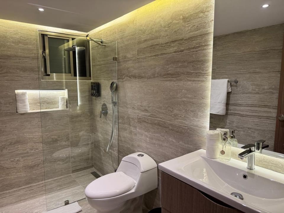 Shower, Bathroom