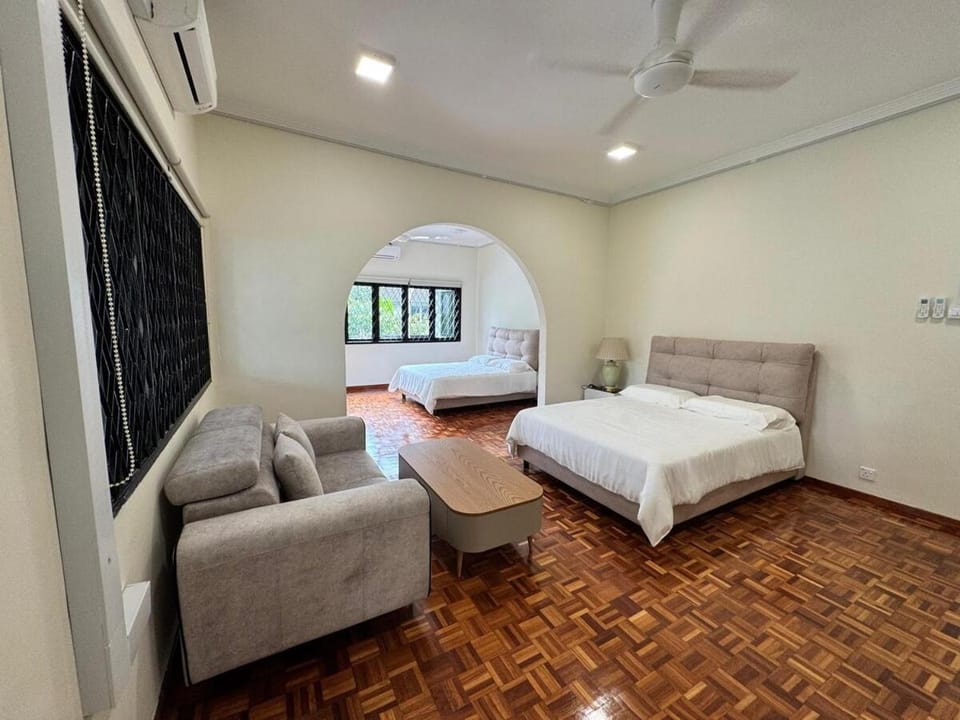 Photo of the whole room, Bedroom, air conditioner