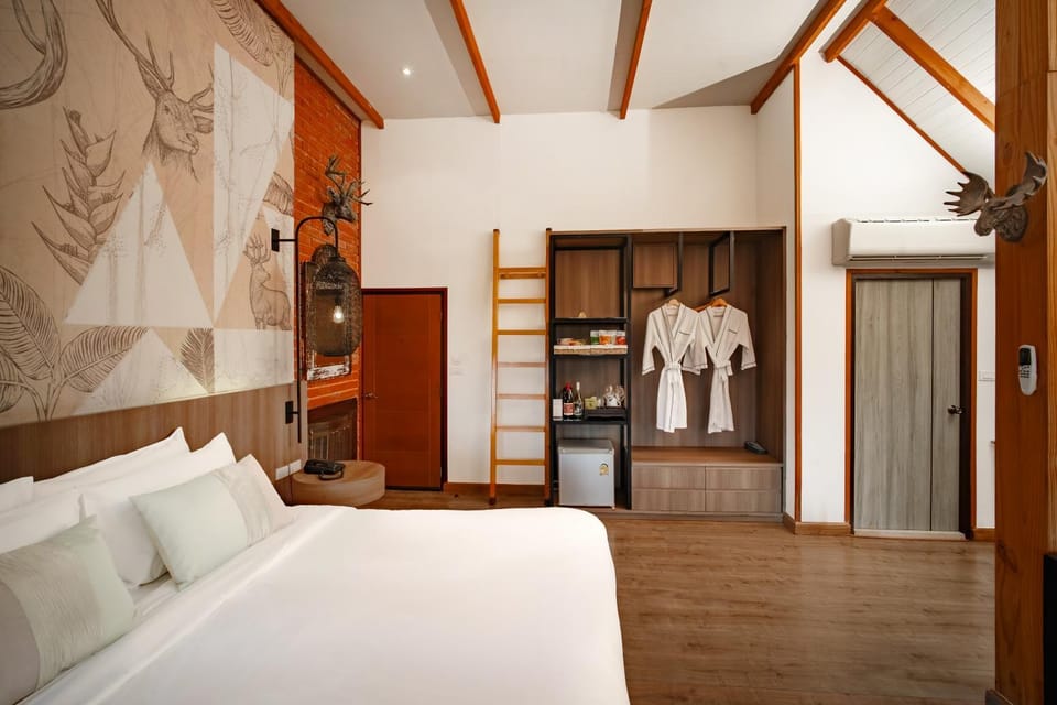 Bed, Photo of the whole room, Bedroom, wardrobe