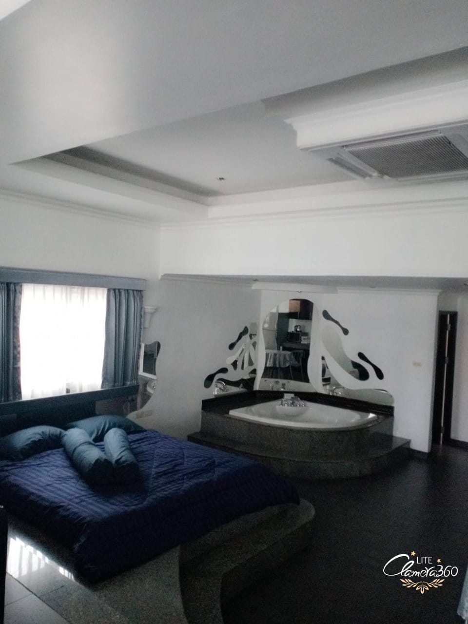 Bed, Living room, Bedroom