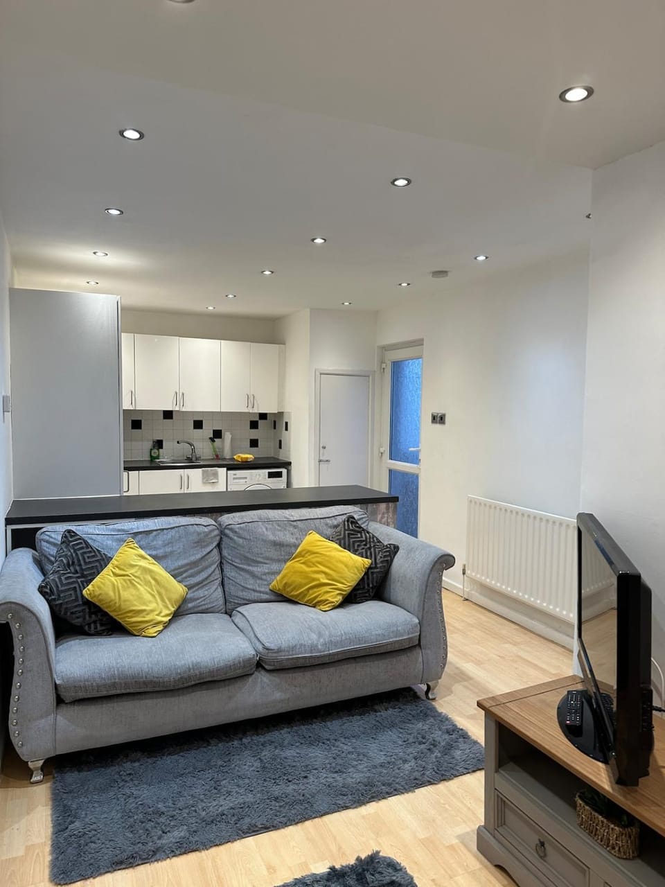 Modern and Cosy 3 bedroom flat in newport, great M4 Links Apartment in Wales