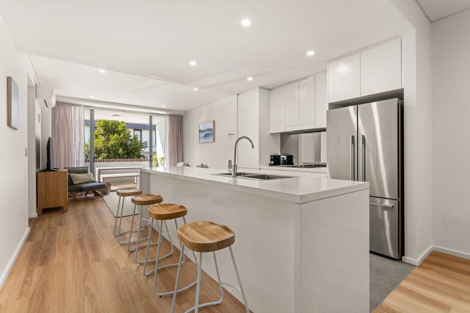 150m to Surf Beach - Central Location - 2BR Apartment in Kiama