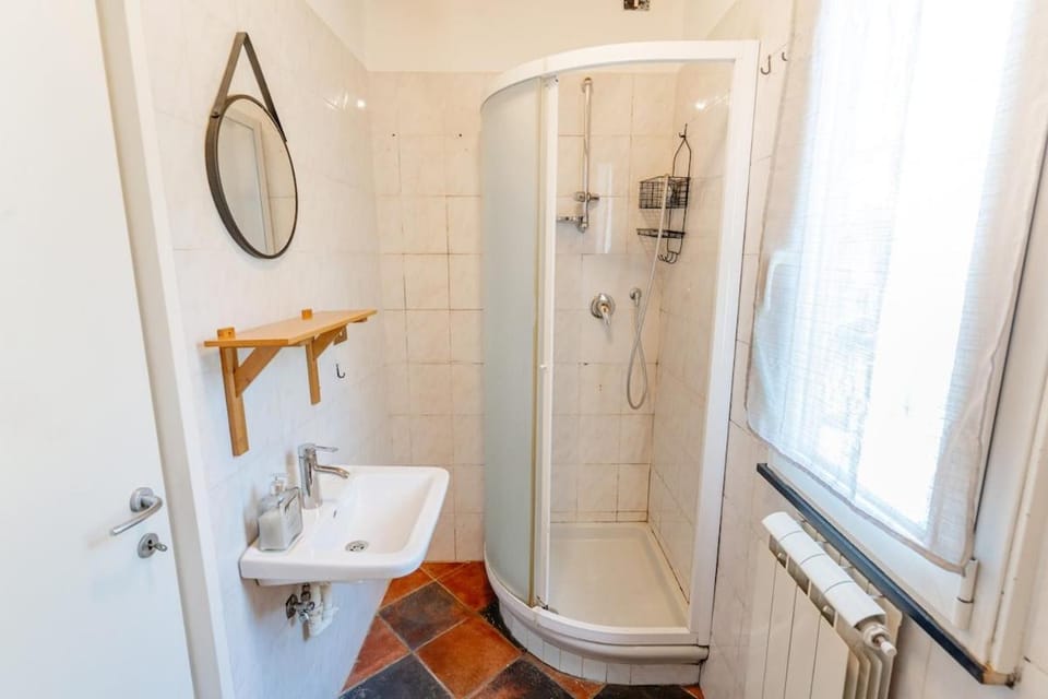 house with garden, two rooms House in Recco