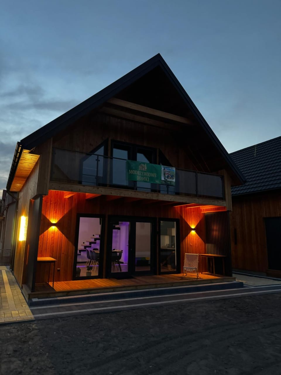 Modrzewiowe Domki przy Zalewie House in Poland