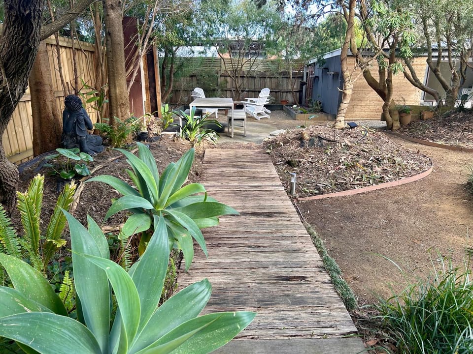 Bayview Escape - linen included, pet friendly! House in Inverloch