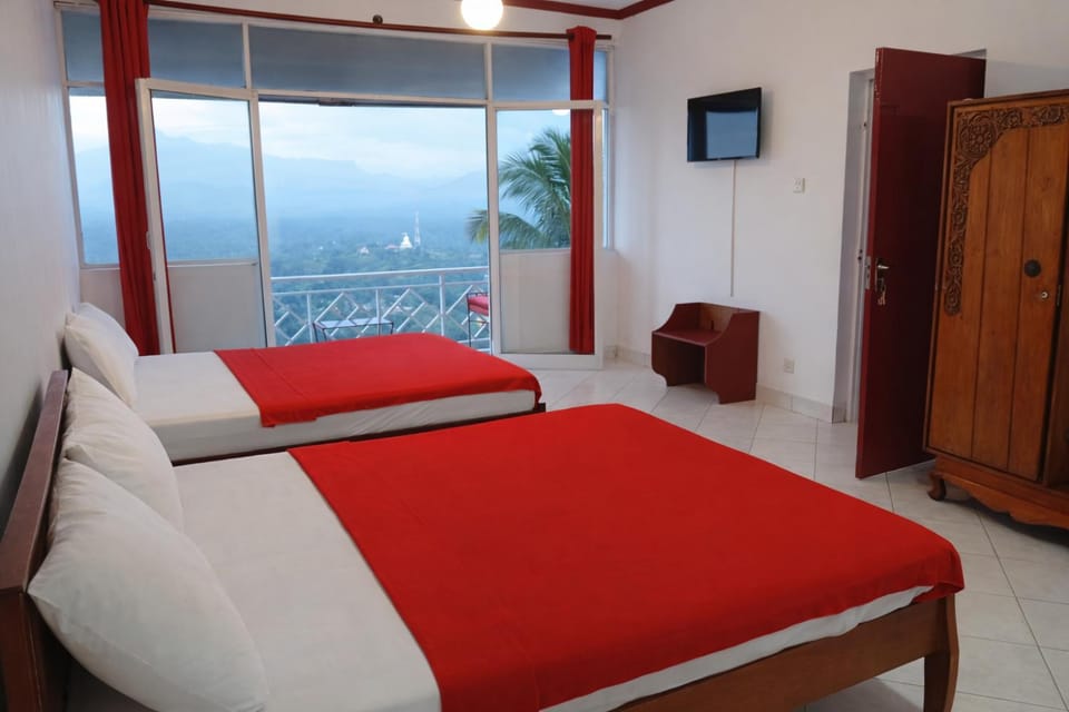 Bed, Natural landscape, Photo of the whole room, Bedroom, wardrobe