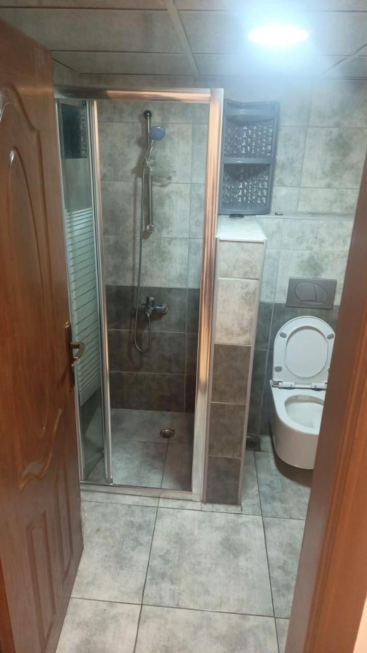 lNTERCoNTlNENTALALALx Apartment in Africa