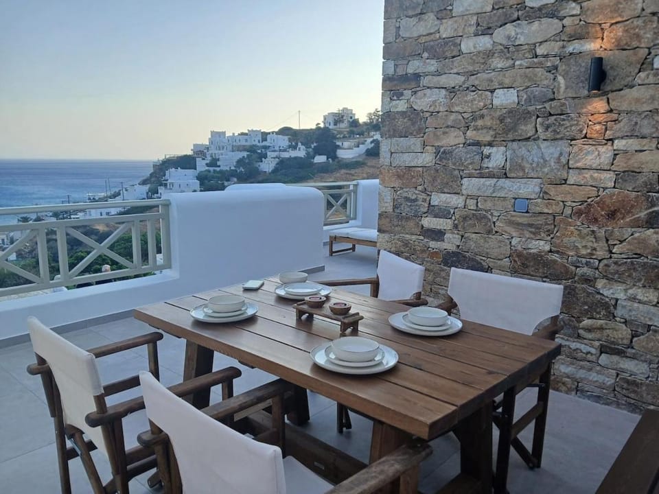 Anemone I w Private Pool 5 minute from beach House in Decentralized Administration of the Aegean