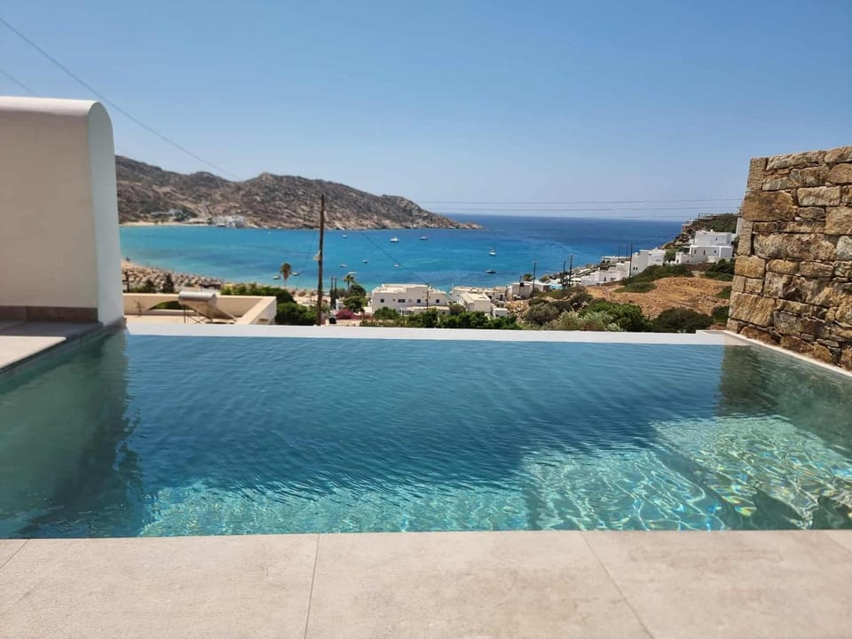 Anemone I w Private Pool 5 minute from beach House in Decentralized Administration of the Aegean