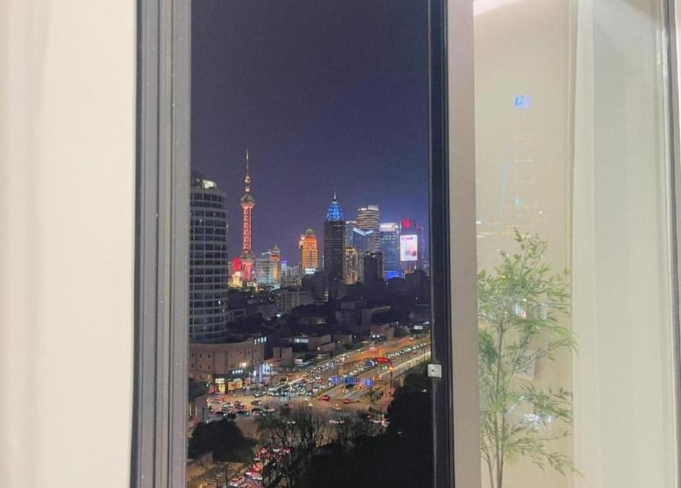 Super Rare 3Bedroom 3Bathroom Luxury Bund View Apartment Apartment in Shanghai
