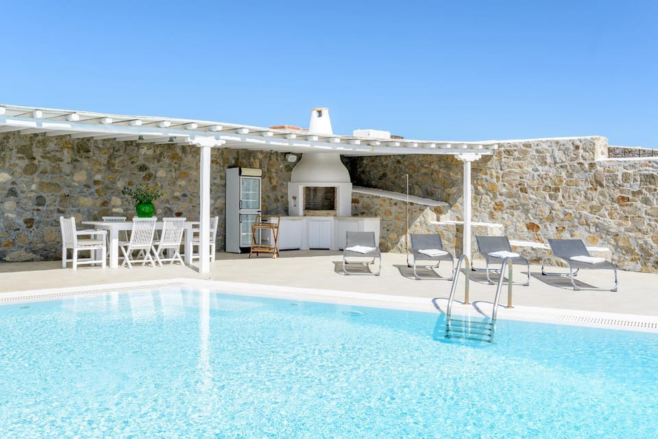 BBQ facilities, Swimming pool, Swimming pool