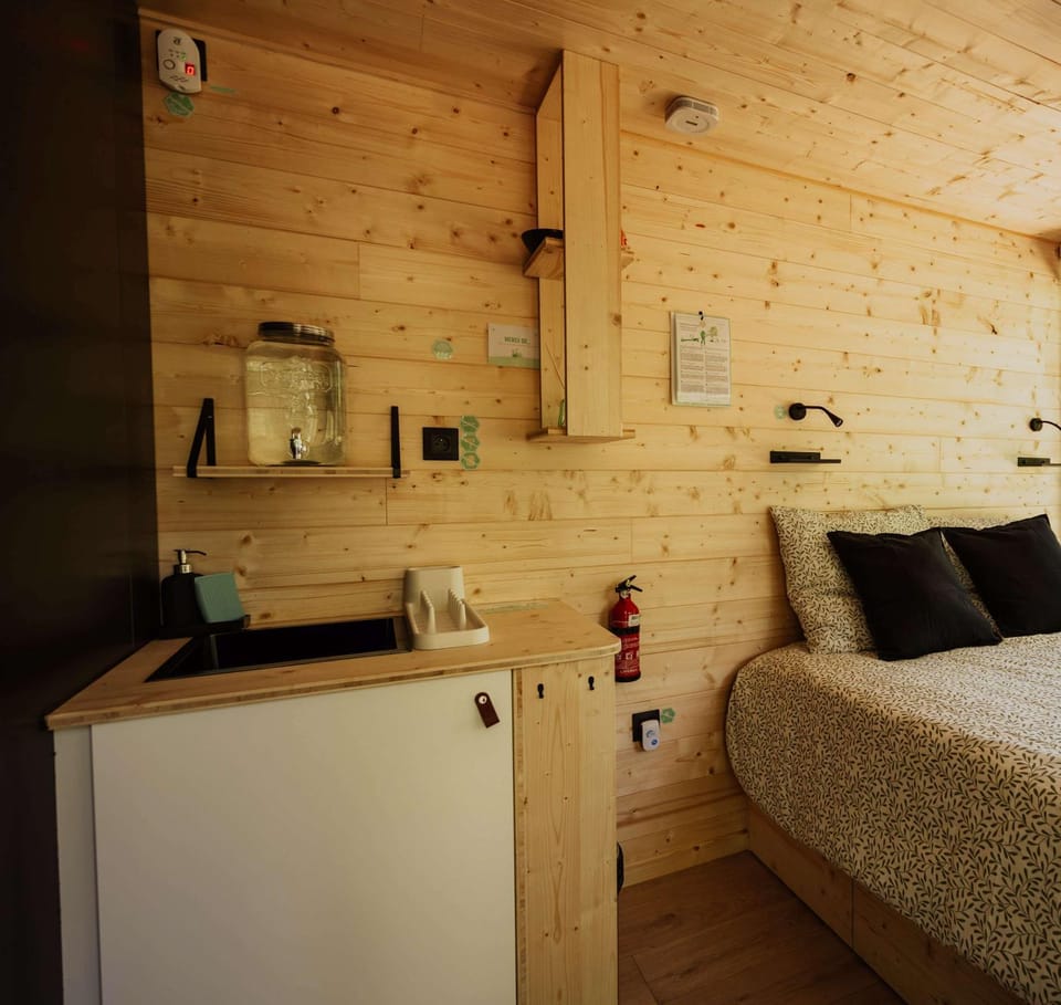 Homnest - Loge insolite au coeur d'un ranch - Balade à cheval House in Auvergne-Rhône-Alpes