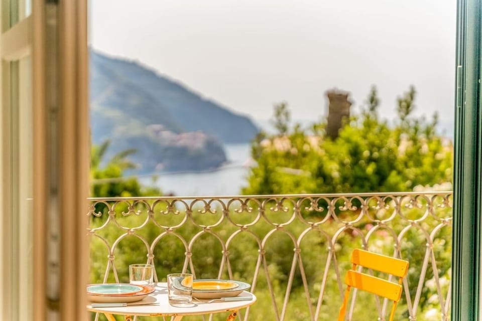 La Conchiglia - 5 Terre-Best position-Sea View Apartment in Corniglia