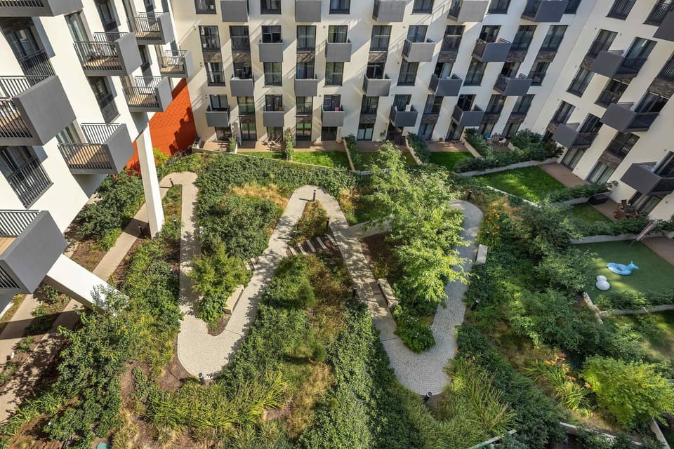 Property building, Natural landscape