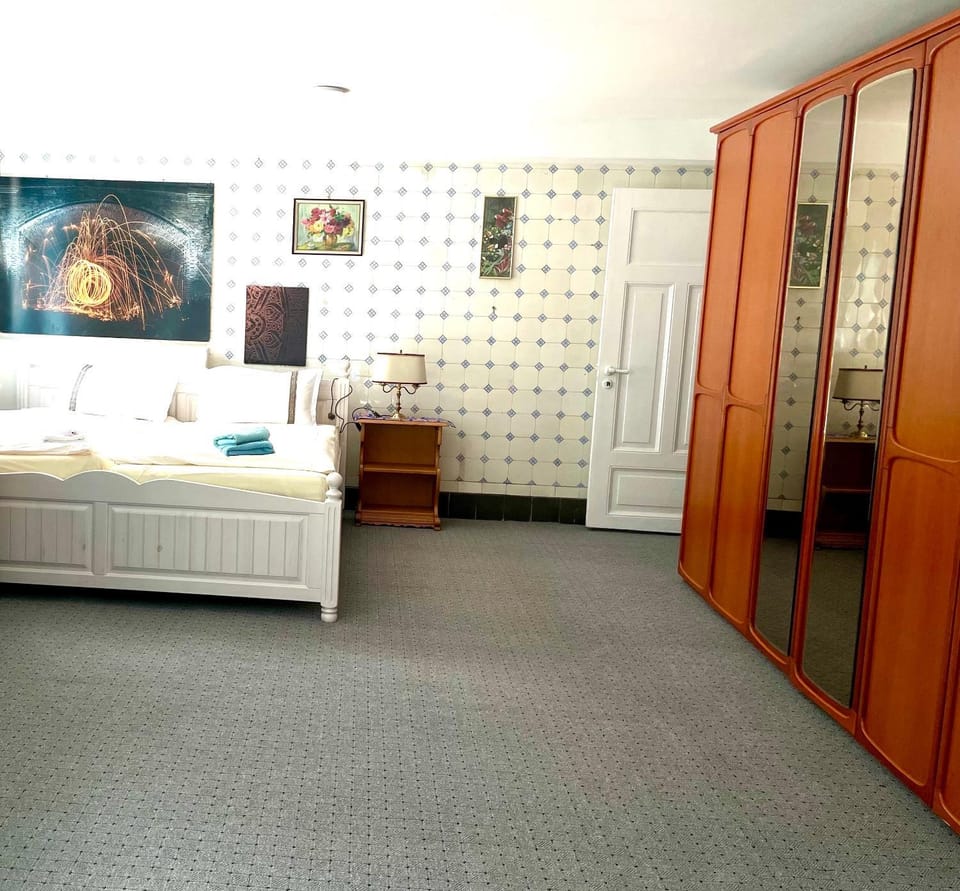 Souterrain Nest Apartment in Hamburg