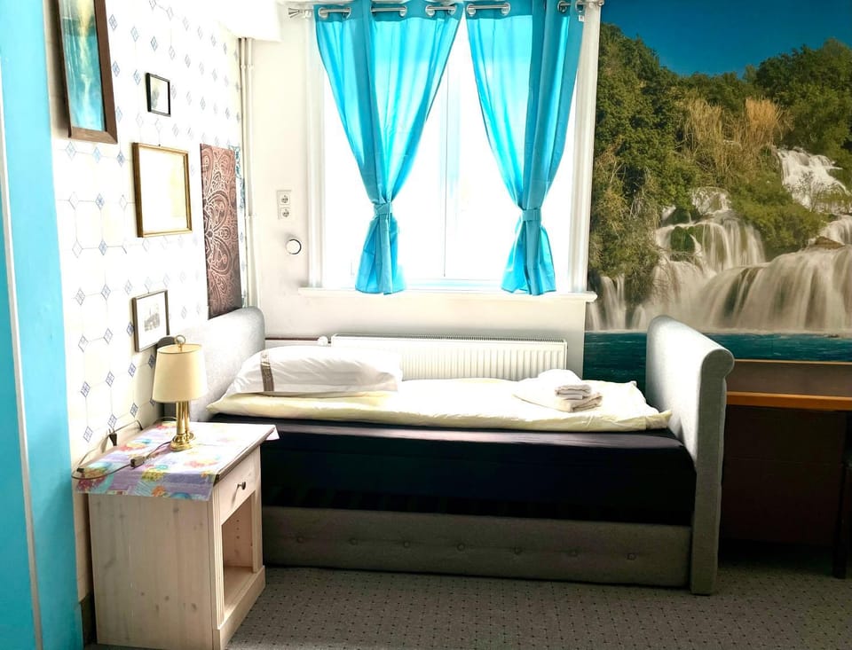 Souterrain Nest Apartment in Hamburg