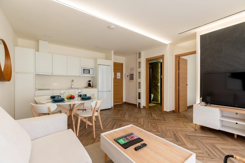Murillo Brand New Apartment with Private Balcony Apartment in Seville