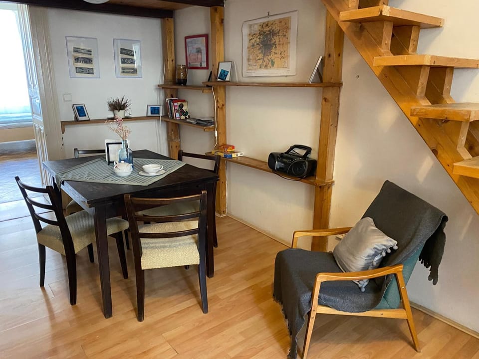 Prague charming flat old Vinohrady Apartment in Prague