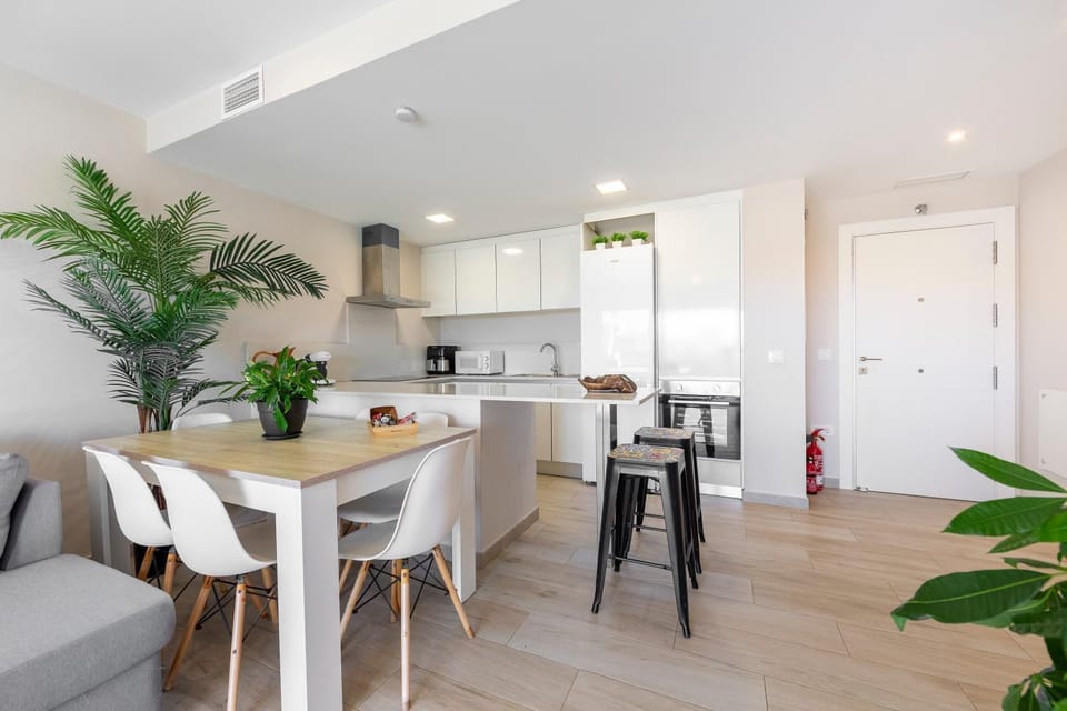 Property building, Kitchen or kitchenette, Living room