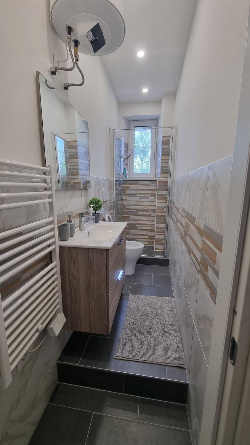 Shower, Bathroom