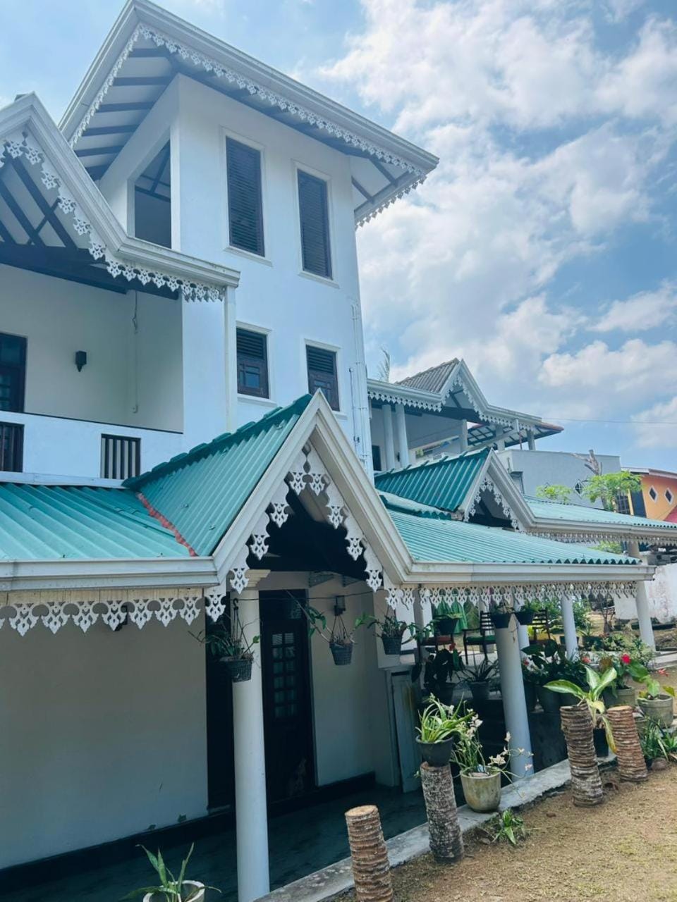 Dinila Villa Villa in Hikkaduwa