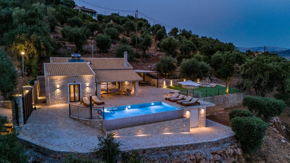 Villa Terrallia Villa in Peloponnese, Western Greece and the Ionian