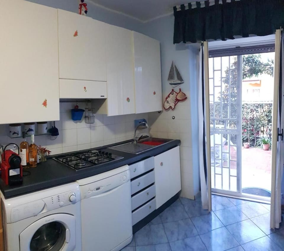 Casa Terracina con Giardino Apartment in Terracina